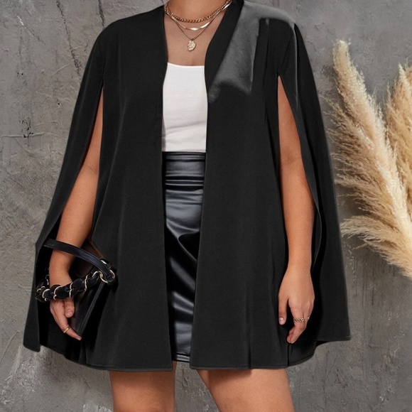 Sophisticated Black Cape Blazer for Women - Picture 2 of 6